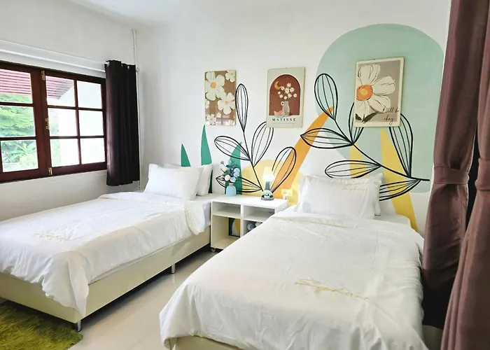 Cozy Living Sukhumvit 38 With Pool Table Near Bts Thonglor *