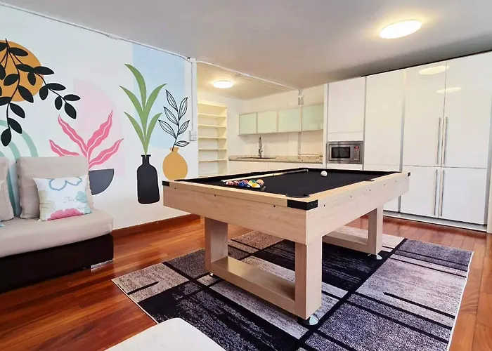 別荘 Cozy Living Sukhumvit 38 With Pool Table Near Bts Thonglor *