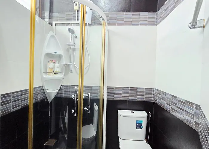 Cozy Living Sukhumvit 38 With Pool Table Near Bts Thonglor 別荘 バンコク都